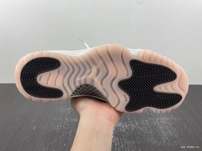 Rep AR0715-101 Neapolitan 11 Jordan Air 0719